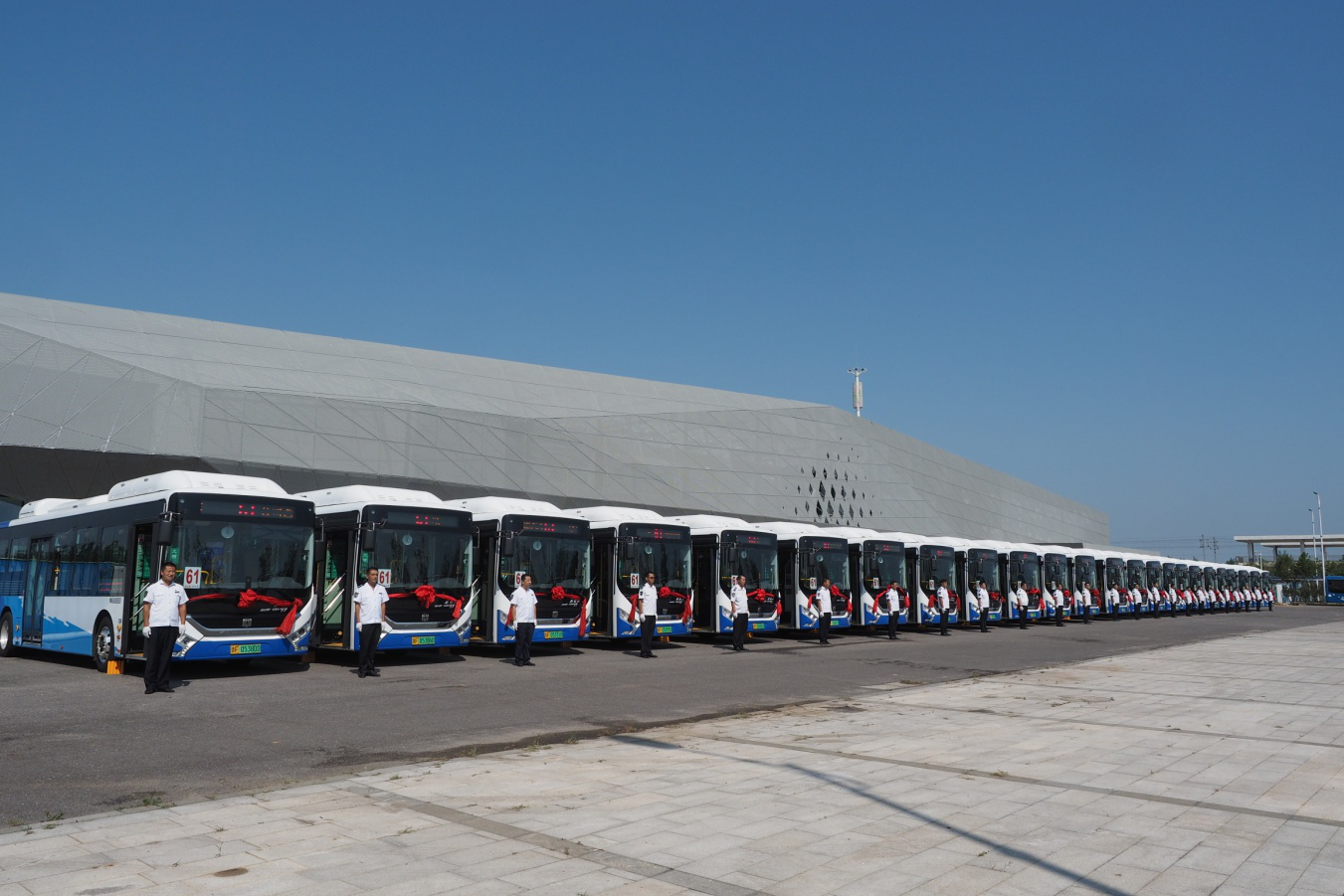 5dbbfec8a18d0.png 圖片2.png